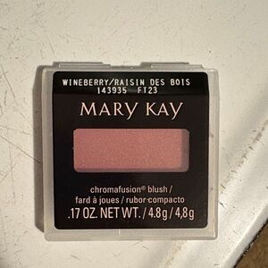 Mary Kay Chromafusion Blush - Wineberry Shade